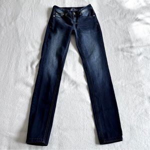 YMI Faded Semi-Stretch Dark-wash Skinny Jeans. Junior’s Size 0. Cotton/Spandex